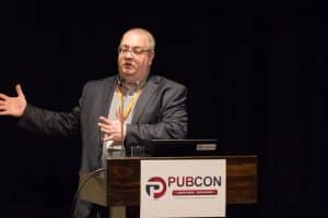 Билл Хартцер из Hartzer Consulting SEO Consultants выступил на конференции Pubcon Austin 2018 в Остине, штат Техас