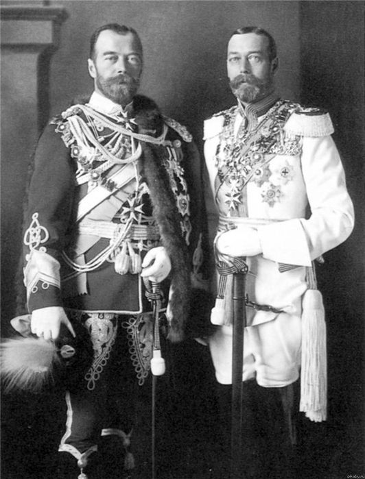 стрыечныя браты - рускі цар Мікалай II і англійская кароль Георг V   Здавалася б адказ просты